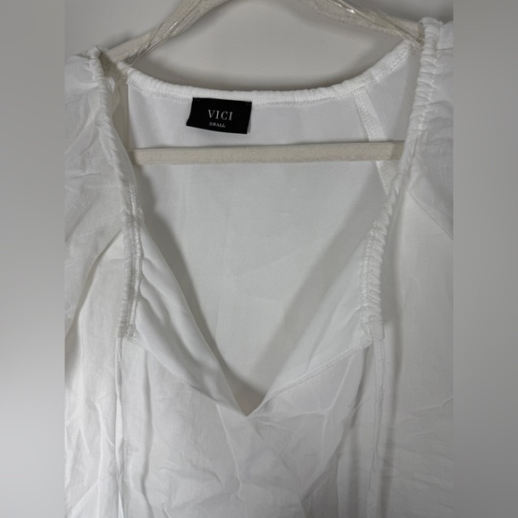 VICI Rafa Cotton Puff Sleeve Top - White - Small - Picture 11 of 15